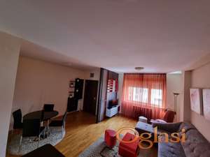 Izdajemo odličan trosoban stan na top lokaciji!